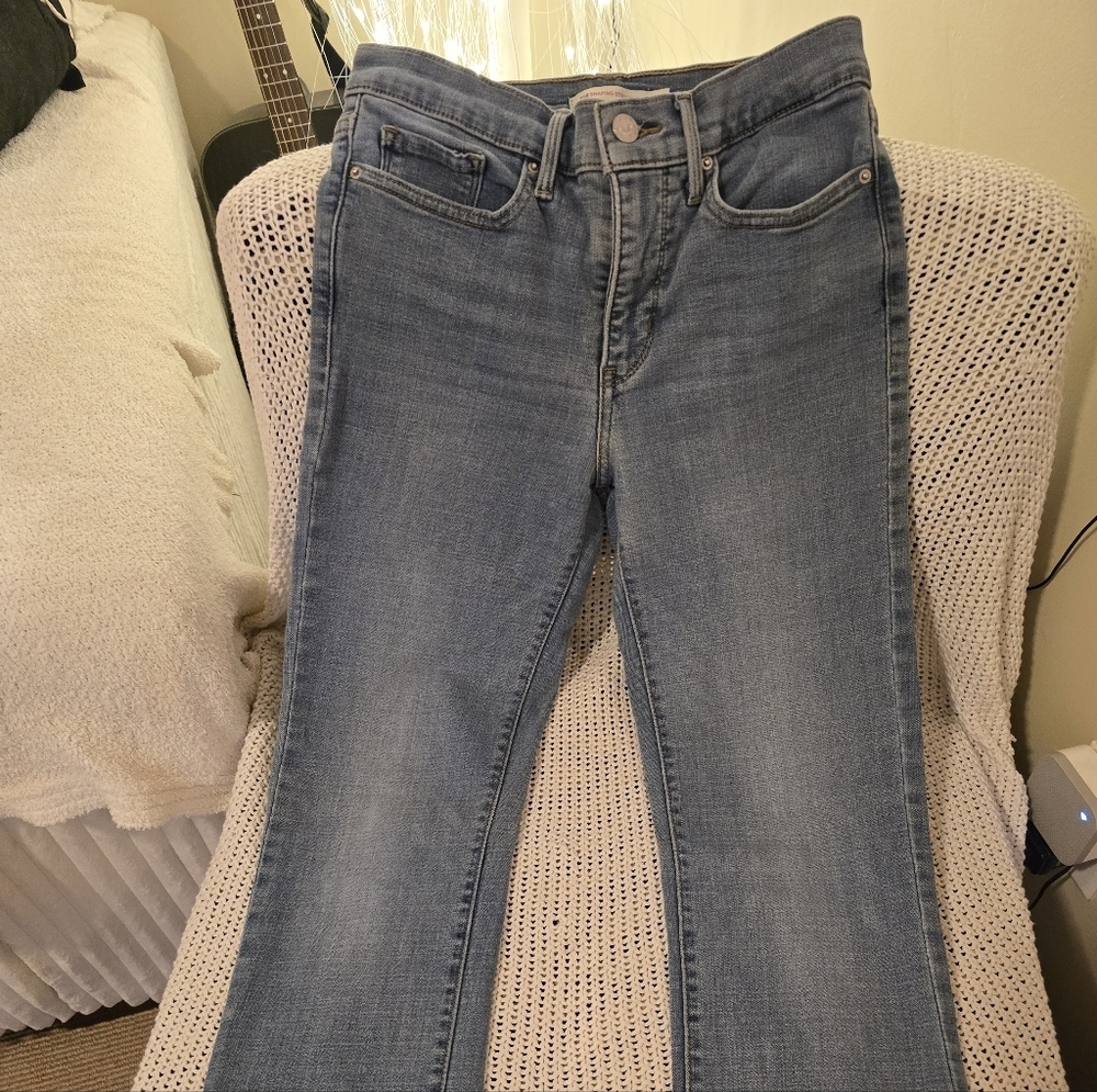 Classic Straight Leg Women's Jeans - Picture 2 of 3